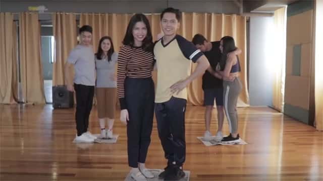 Paper Dance