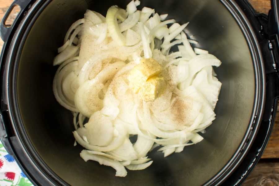 Prepare the Seasoning for the Broth