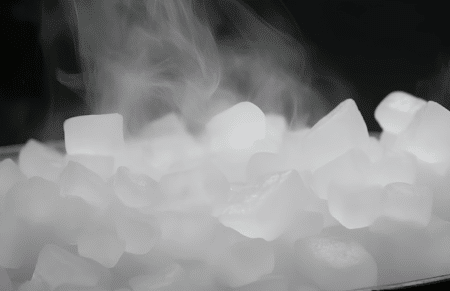 Step-by-Step Guide How to Safely Use Dry Ice in Drinks (1)