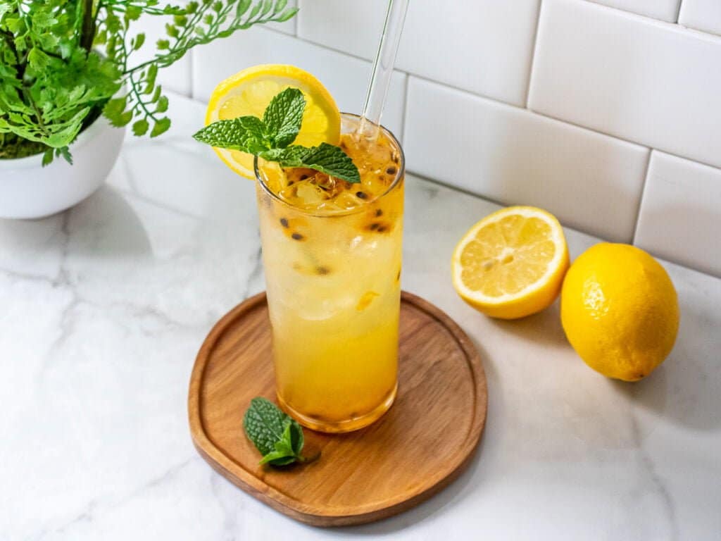 Iced Passion-Fruit Green Tea