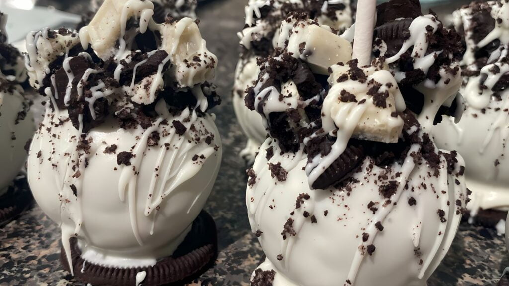 Alternative 2 Gourmet Bakeries