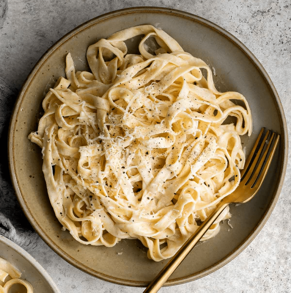 Fettuccine Alfredo