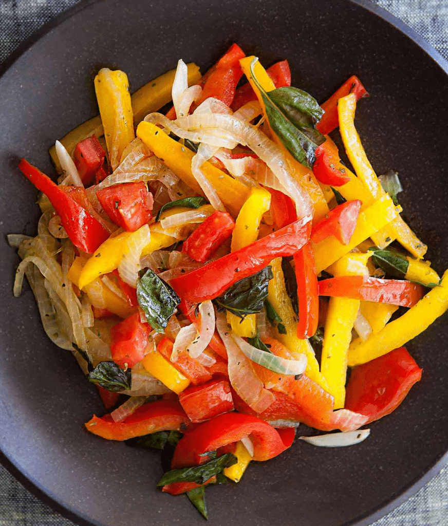 Stir-Fried Bell Peppers with Onion