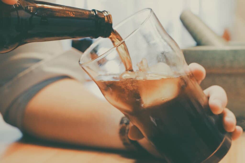 Pros-of-Consuming-Caffeinated-Root-Beer-