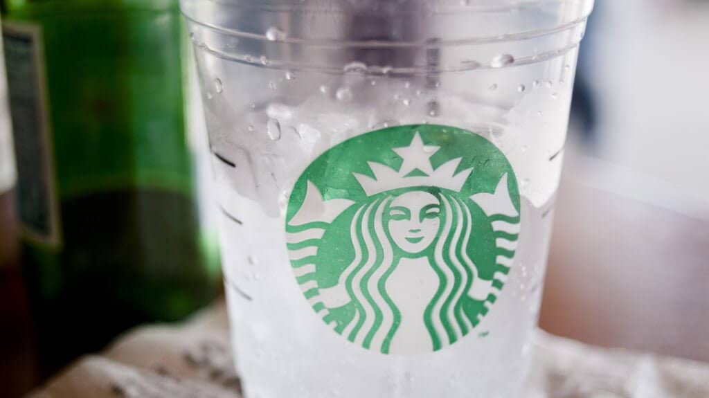 Starbucks-Free-Water-Policy