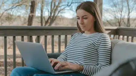 Are Online Friends Real Friends? Insights Into Digital Bonds